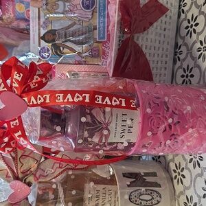 Bath & Body Works Sweet Pea Gift Basket